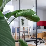 Turnkey I Charles Square Lejlighed Prag