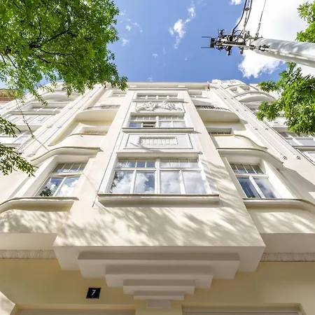 Apartment Turnkey I Charles Square