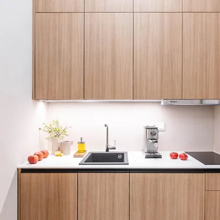 Turnkey I Charles Square Apartment *