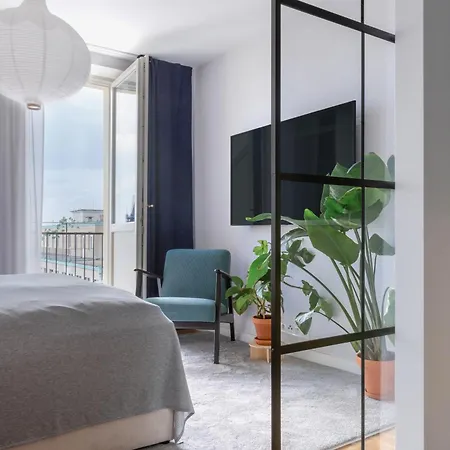 Turnkey I Charles Square Apartment *