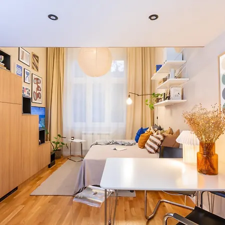 Turnkey I Charles Square Praga
