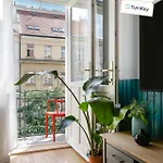 Turnkey I Charles Square Apartman