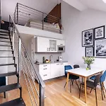 Apartman Turnkey I Charles Square