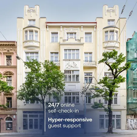 Turnkey I Charles Square * Prag