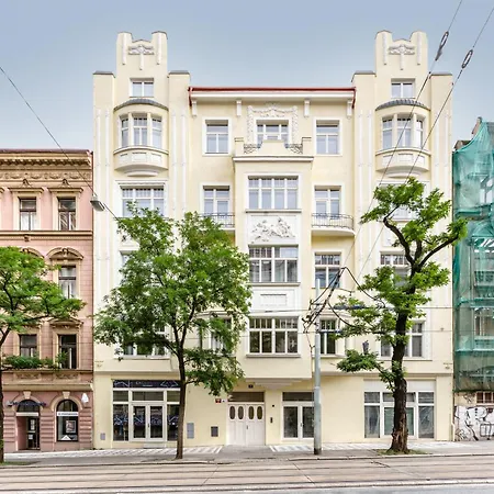 Apartman Turnkey I Charles Square Prága
